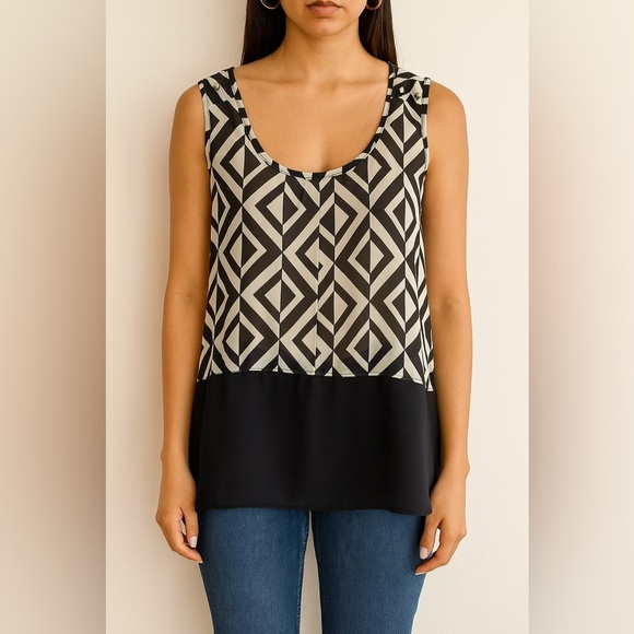 Charlotte Russe Geometric Pattern Tank Top with Gold Stud Detail, Size Small - Picture 2 of 9